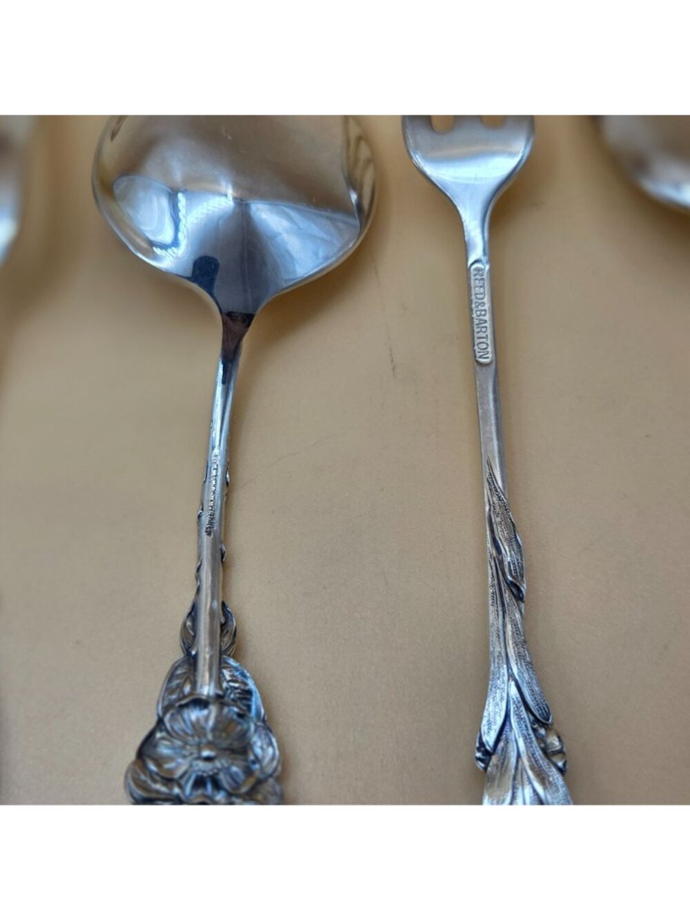Reed & Barton Harlequin Silver Plate Floral Serving Utensils 5 Piece Set - Picture 12 of 16
